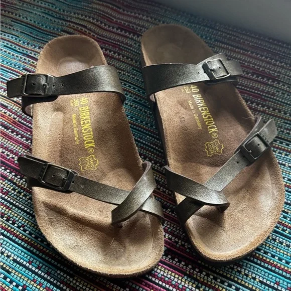 Birkenstock Dark Brown Cross-Strap Sandals - Picture 1 of 4